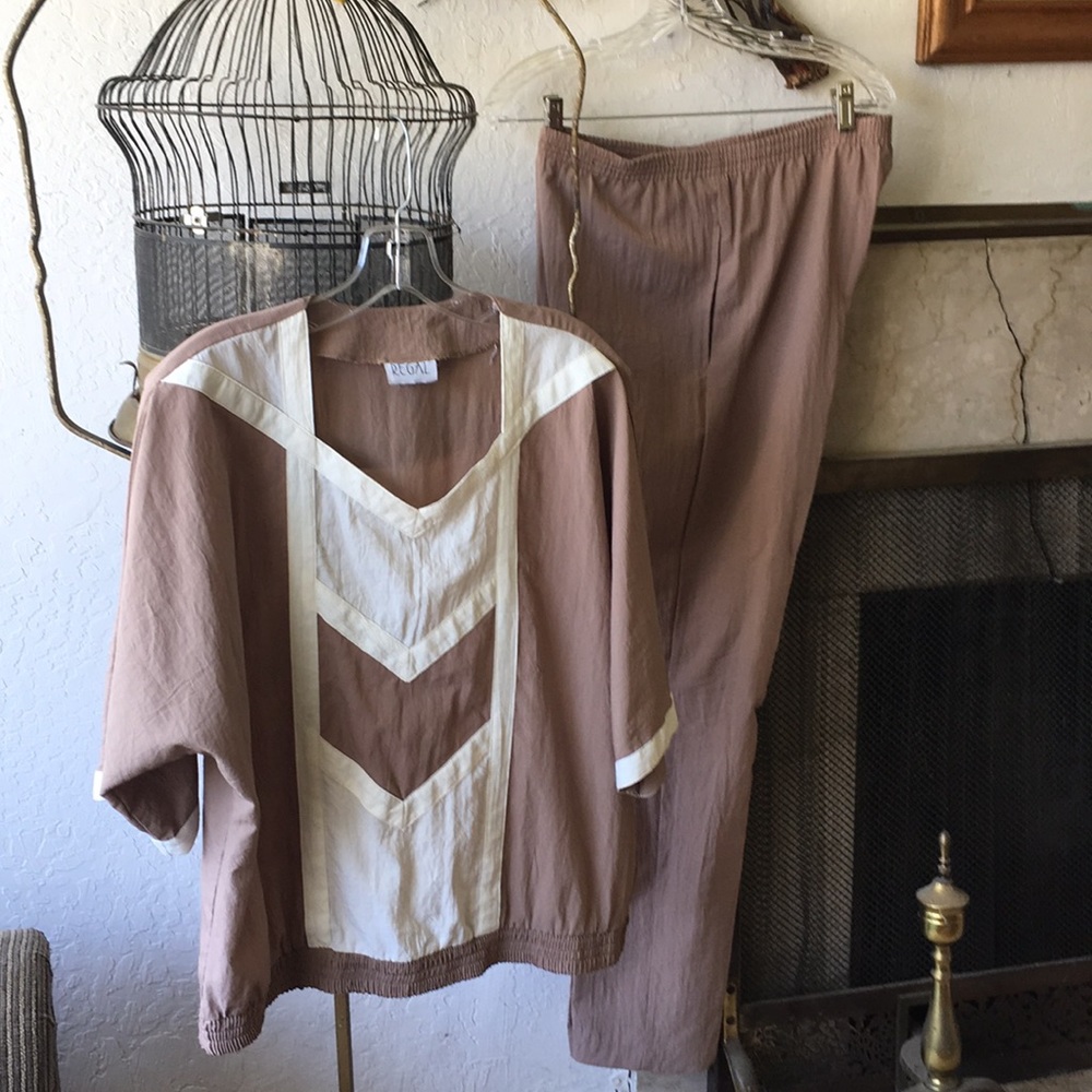 Vintage REGAL Label Top w/matching Pant🌟SO RETRO!